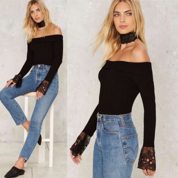 Nasty Gal Touch Base Off-the-Shoulder Top - Picture 2 of 4